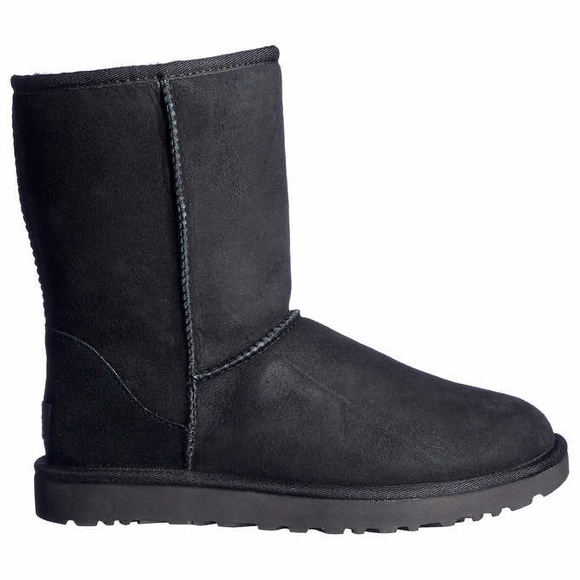 UGG Classic Short II Boots - Picture 9 of 13